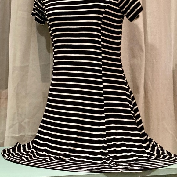 🛍️💲5 FOR $25 CLEARANCE SALE 🛍️💲 - Picture 7 of 9